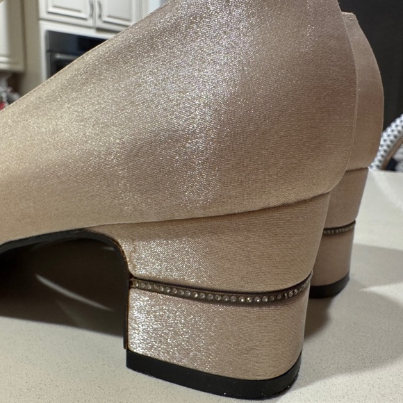 Salvatore Ferragamo Silk pumps with crystals in heels- stunning for a bride! - Picture 9 of 13